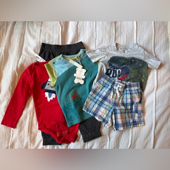Other - 5  Piece Boys Toddler bundle. Size 24 months/2T